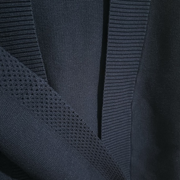 Chic Navy Open Cardigan - Picture 3 of 5